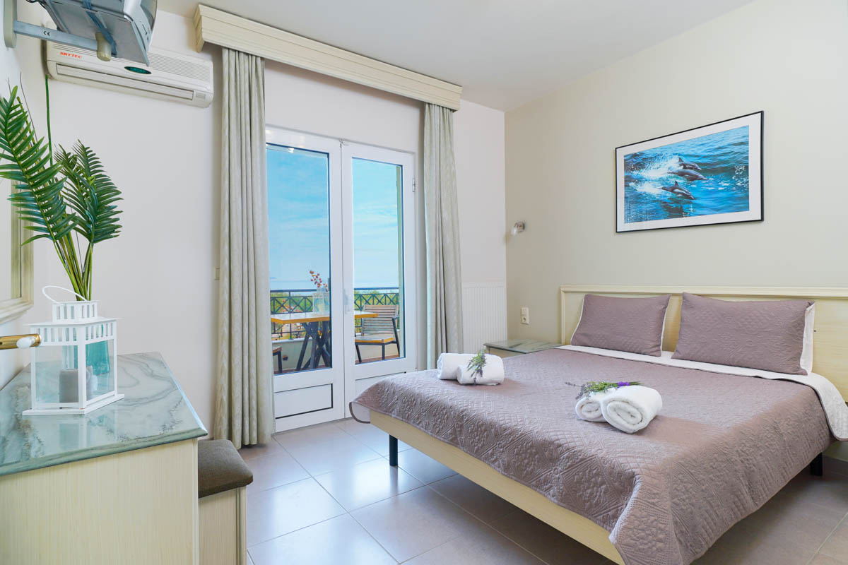 One Bedroom Apartment (Sea View)